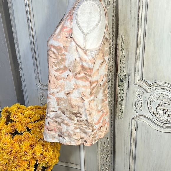 Chicos Women's Sleeveless 100% Linen Tank Top  in Peach and Beige - Picture 4 of 9